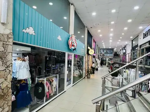 Local en Venta en Ramos Mejia Sur, USD 210.000