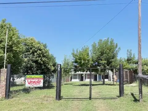 5 Departamentos en calle Rufino Mir