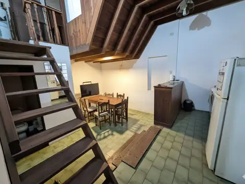 CASA EN VENTA EN LA PLATA REFACCIONAR