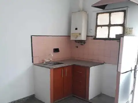 Depto Tipo Casa 4 ambientes con 2 baños