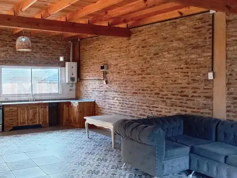 PH tipo casa al fondo de 3 amb con dos patios en Brandsen U.F 2