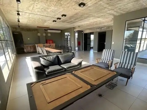 Departamento en Alquiler con 1 cocheras