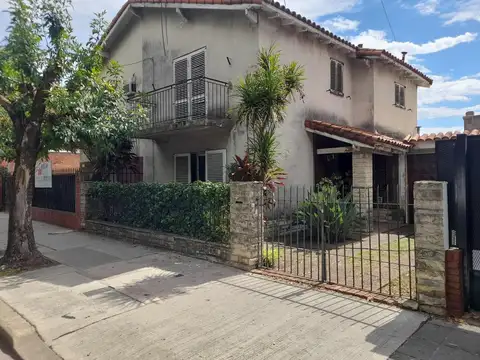 Casa en Barrio Parque Cornelio Saavedra