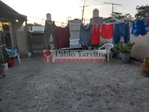 Depto Tipo Casa 3 ambientes con 1 baño