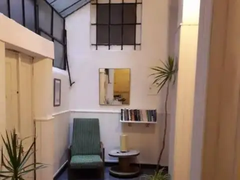 Gral Juan Domingo Peron 1500. San Nicolas/centro . 2 amb. u$60.000