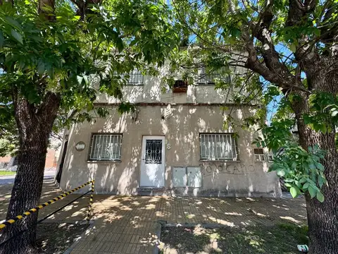 Ph - Alquiler - Argentina, Tres de Febrero - Sargento Cabral 1708