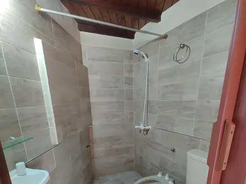 VENTA DEPARTAMENTO PH 2 AMBIENTES, MORON!