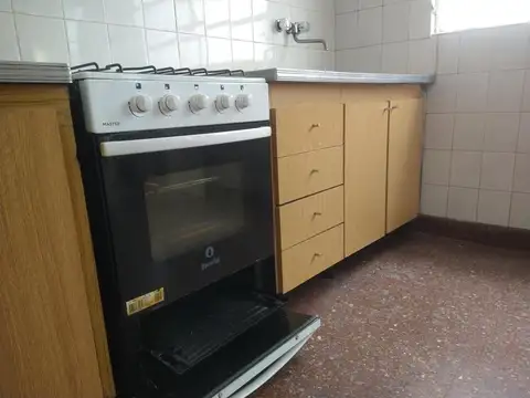 Depto Tipo Casa 3 ambientes con 1 baño