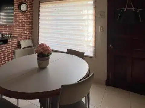 Casa en Venta de 5 dormitorios