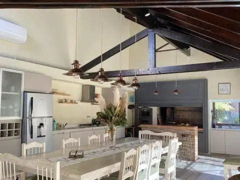 Casa en Venta de 5 dormitorios