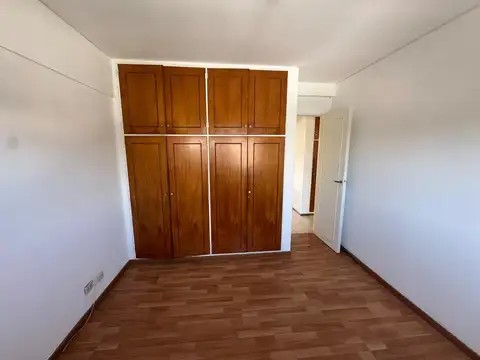 VENTA DEPARTAMENTO DE 3 DORMITORIOS EN LOURDES