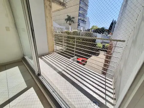 Departamento en Alquiler en Colegiales, $ 600.000
