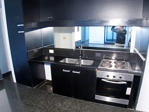 POSIBILIDAD COCHERA. PILETA. SUM