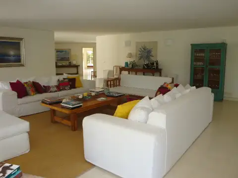 Casa en Alquiler Temporal de 7 dormitorios