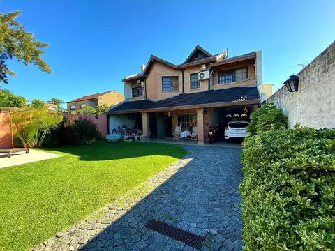 Casa en Venta en Villa Ballester, USD 390.000