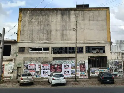 Galpon en Venta en San Miguel, USD 1.400.000