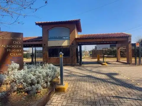 Venta Lote 900 m2  Mendoza Rugby Guaymallén 