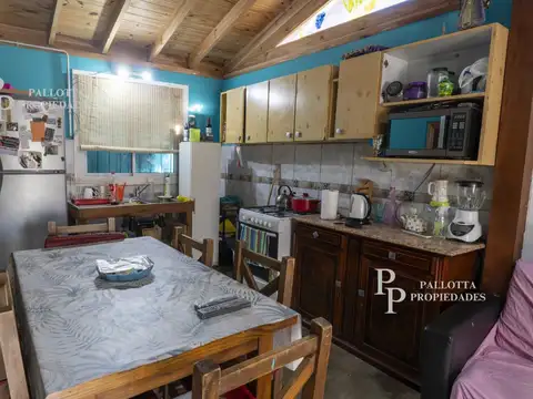 Casa 4 ambientes con 1 baño