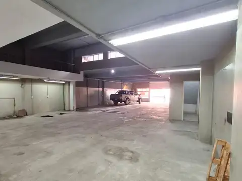 Sarmiento al 7700 entre Quiroga y Luro