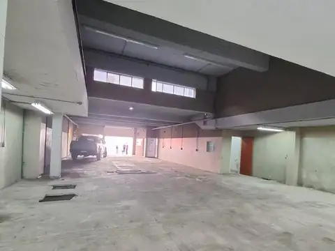 Galpón en Jose León Suarez