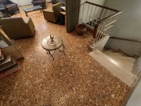 Casa en Venta en Alberdi, USD 365.000