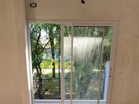 ZAPIOLA 3100, Piso PB