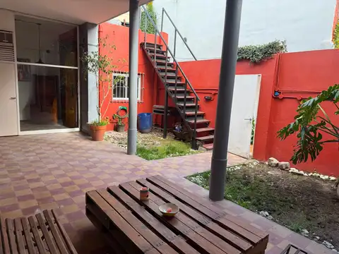 Depto Tipo Casa en Alquiler de 2 ambientes