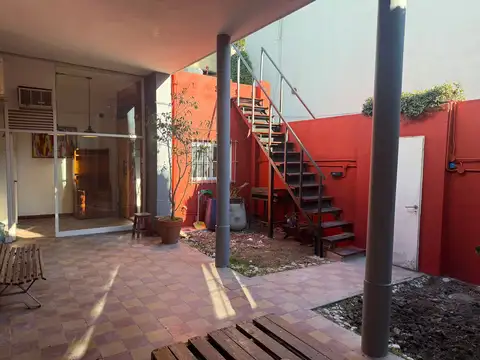 Depto Tipo Casa en Alquiler de 2 ambientes