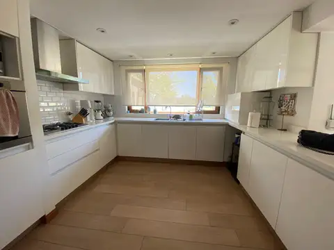 Casa en Alquiler Temporal de 4 dormitorios