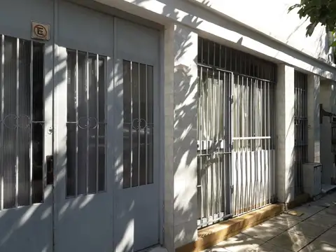 Depto Tipo Casa en Venta de 9 ambientes