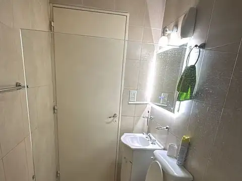 VENTA CASA MODERNA- GUAYMALLEN MZA