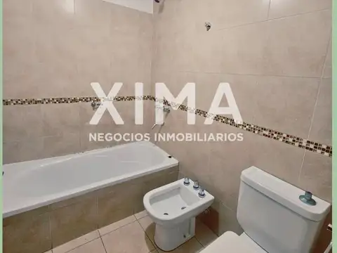 Departamento en Alquiler con 1 cochera