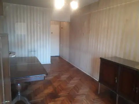 3 AMBI AL FRTE C/ BALC. CORR . EXC. UBIC A MTS  RIVADAVIA Y NAZCA. SUBTE,TREN Y COLECTIVOS. CONSULTE