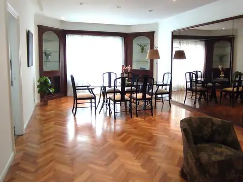 Departamento en Alquiler con 1 cocheras