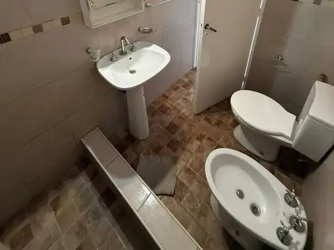 Depto Tipo Casa en Alquiler 1 año