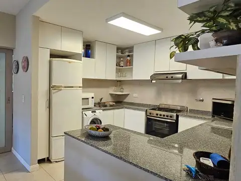 Departamento en Venta en Complejo Liquidambar, USD 210.000