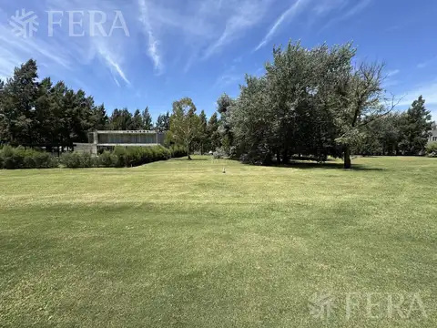 CLUB DE CAMPO MIRALAGOS 2- LOTE 322