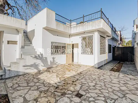 Casa 4 ambientes con 3 baños