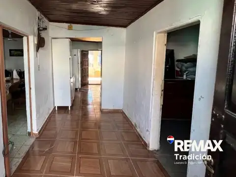 Gabriel Carrasco 300
