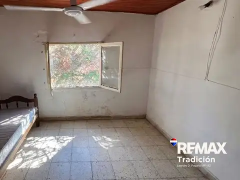 Casa 3 ambientes con 1 baño