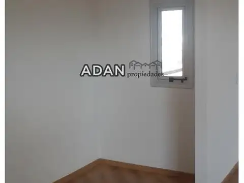 Oficina en Venta con 1 cochera