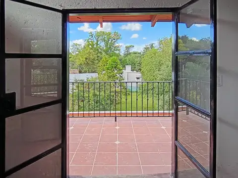 Casa en Alquiler de 3 dormitorios