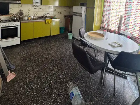 PH 3 ambientes primer piso al frente