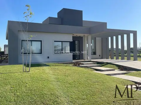 Venta Casa en San Lucas 3 Dormitorios Canning