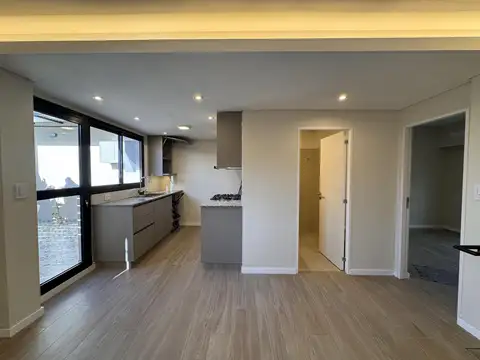 Casa en planta alta PH en venta de 2 dormitorios