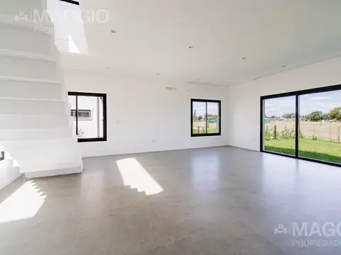 Casa en Venta a Construir 4 ambientes, Barrio Aluen.