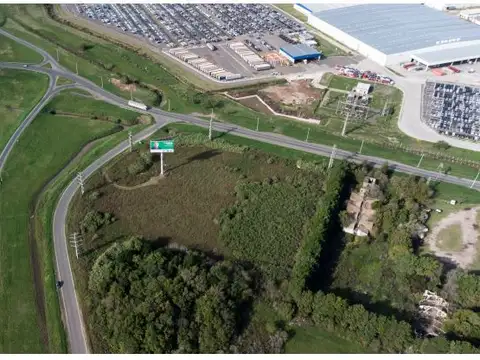 Terreno en Venta 73  mts Frente