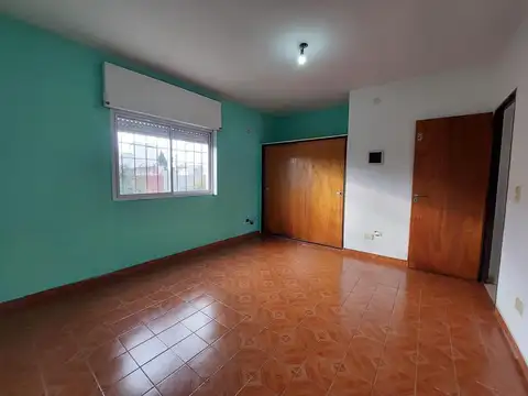 PH 2 AMBIENTES CON PATIO - SIN EXPENSAS