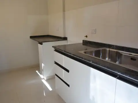 Casa en Venta en Pequeño País, USD 85.000