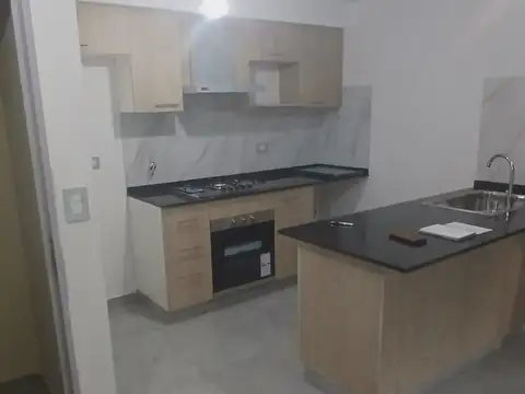 semipisos de 3 ambientes con balcon a estrenar